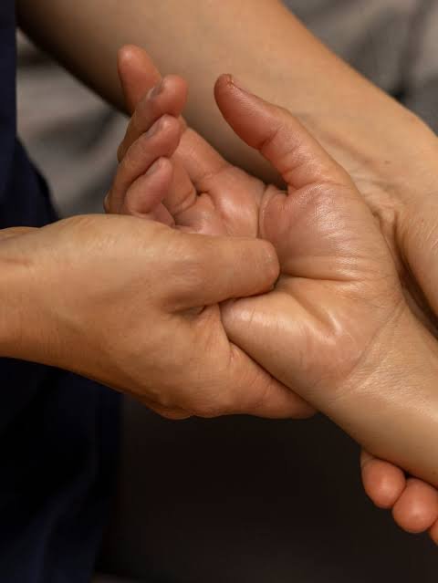 Acupressure Image 1